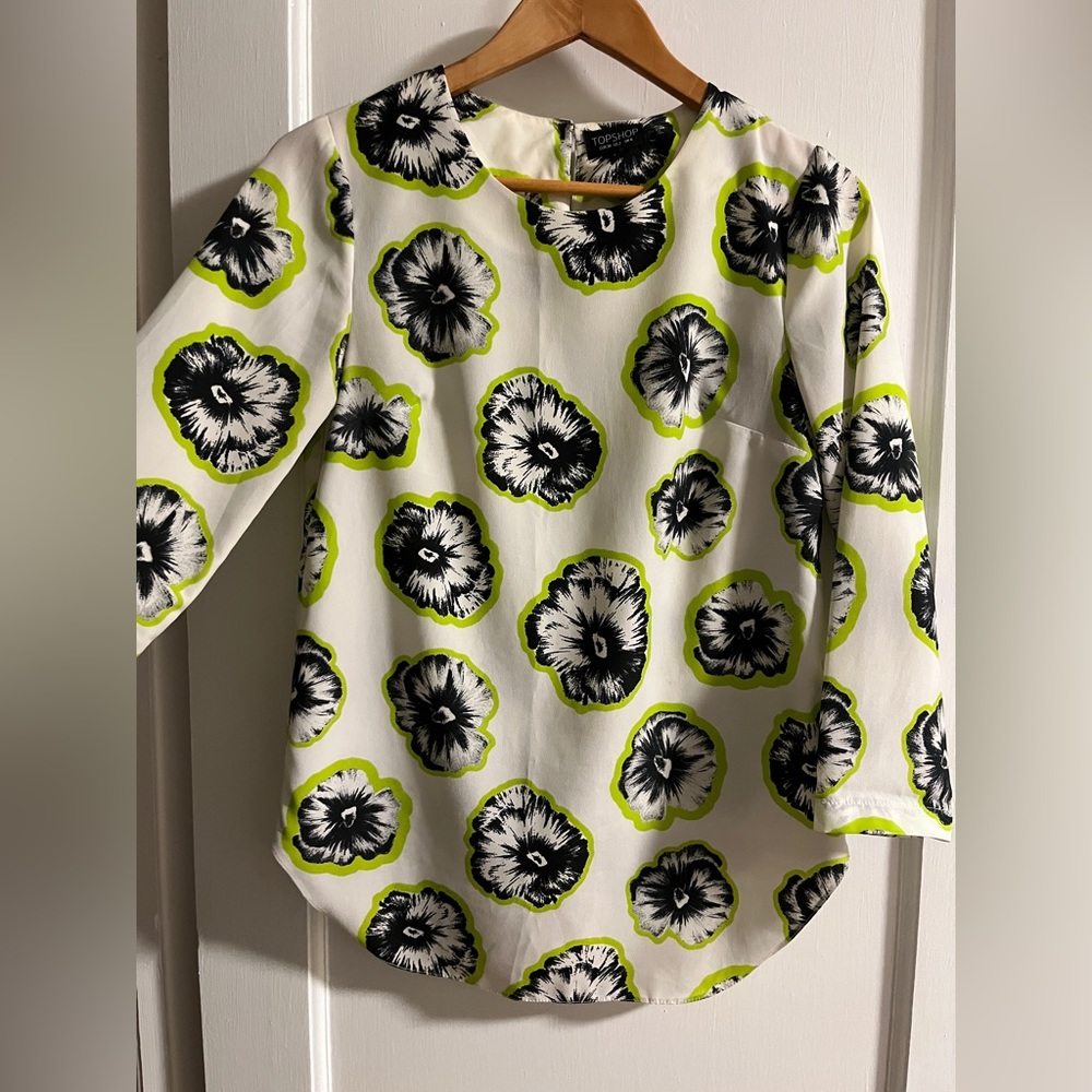 Fun Top Shop shirt, size 2 but could fit a 4.